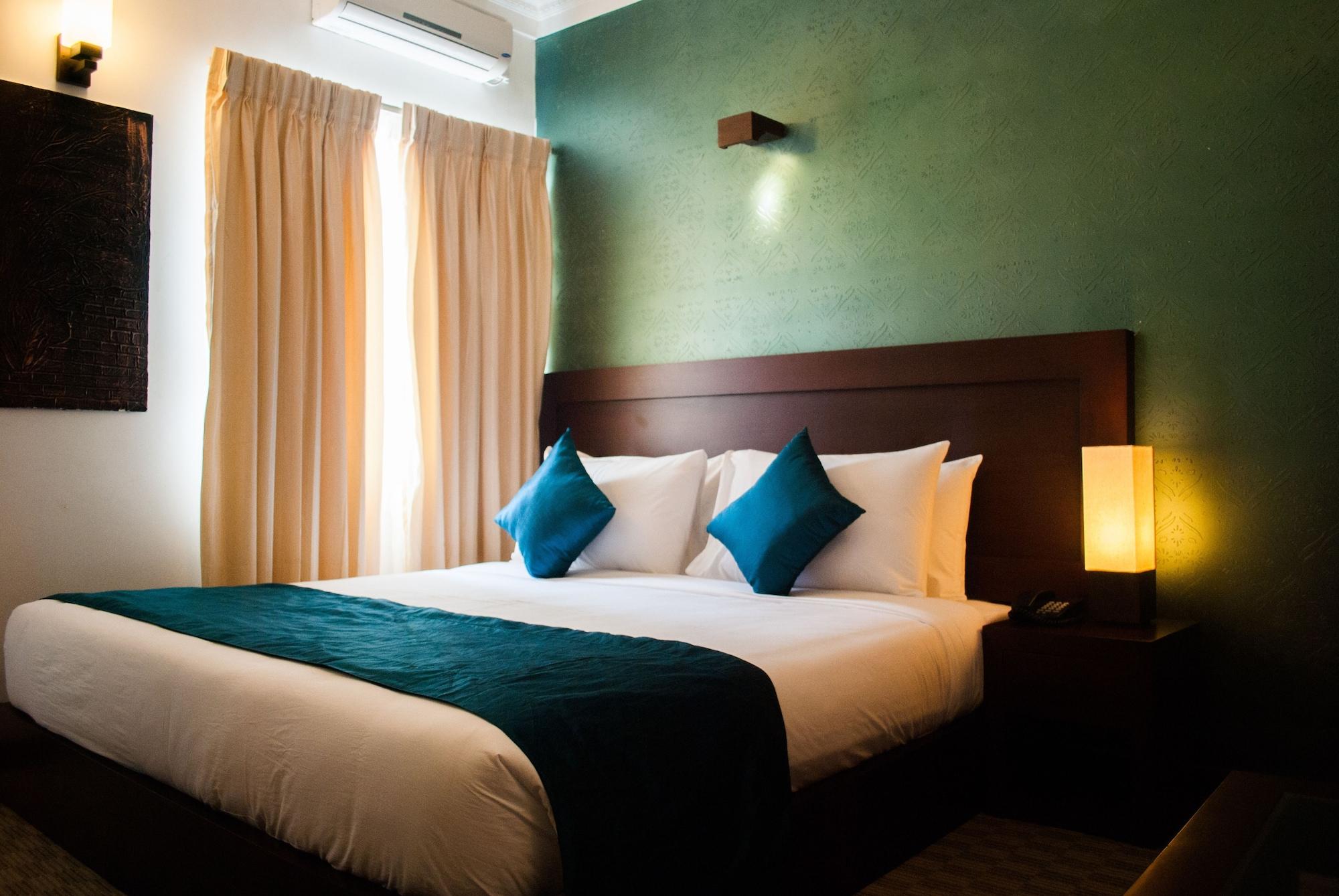 Ceylon City Hotel,קולומבו מראה חיצוני תמונה